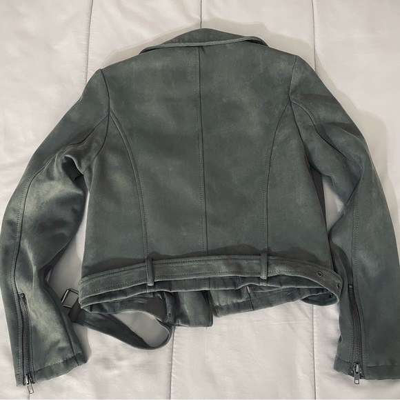 🆕FOREVER 21 Faux Suede Jacket - Picture 3 of 5